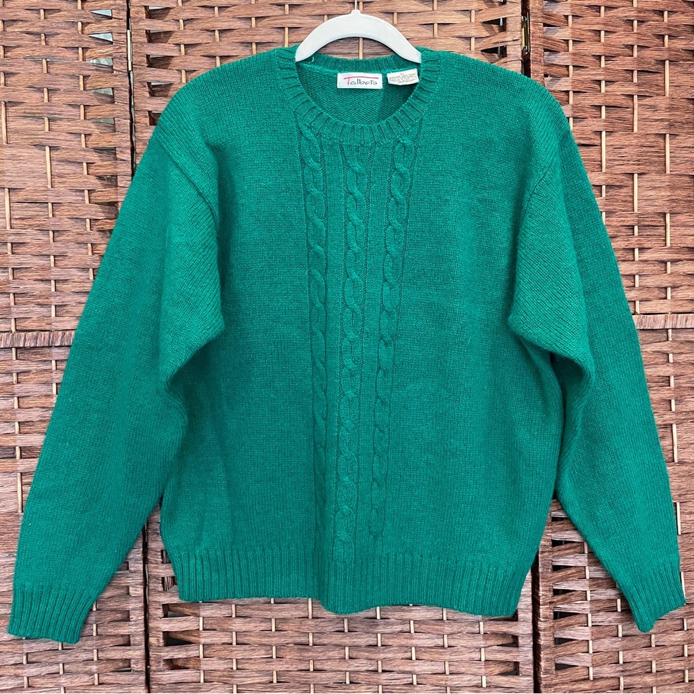 Vintage Talbots Green Cable Knit Crewneck Sweater, 100% Wool Shetland, Size XL.